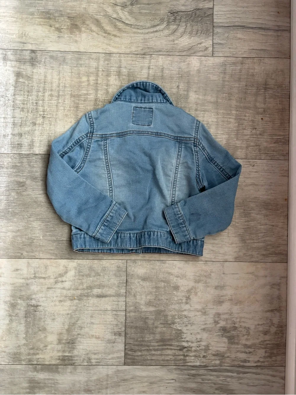 OshKosh B'gosh Blue Denim Jacket 3T Button Front Long Sleeve Pockets Logo-100